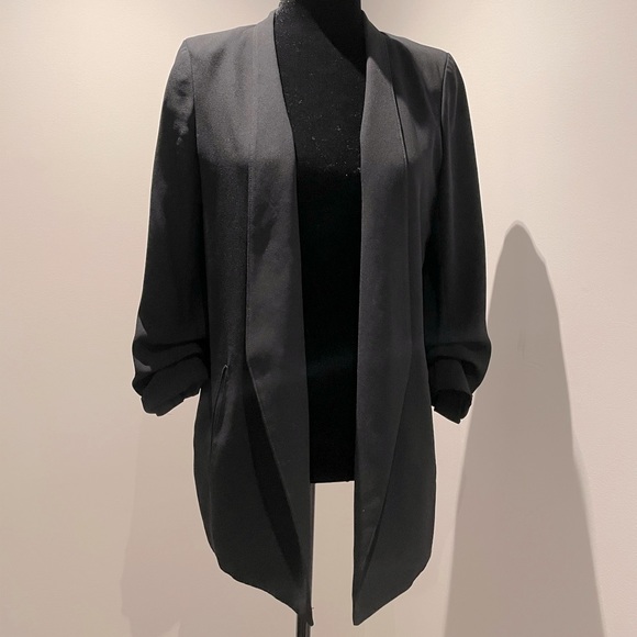 Babaton Power Blazer - Picture 1 of 4